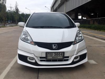 รถบ้าน รถมือสอง Honda Jazz 1.5 i-VTEC รุ่น SV เกียร์ Auto ปี 2011 โดย หญิงรถบ้าน รถมือสองขอนแก่น ราคาถูก ผ่อนสบาย