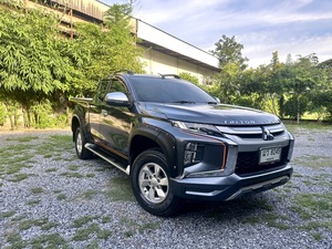 รถบ้าน รถมือสอง Mitsubishi Triton Plus Mega Cab 2.4 GLX เกียร์ MT ปี 2018  โดย หญิงรถบ้าน รถมือสองขอนแก่น ราคาถูก ผ่อนสบาย