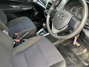 รถบ้าน รถมือสอง Toyota Yaris 1.2 รุ่น E เกียร์ Auto ปี 2019 โดย หญิงรถบ้าน รถมือสองขอนแก่น ราคาถูก ผ่อนสบาย