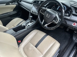 รถบ้าน รถมือสอง Honda Civic 1.8 i-VTEC รุ่น EL เกียร์ Auto ปี 2016 โดย หญิงรถบ้าน รถมือสองขอนแก่น ราคาถูก ผ่อนสบาย