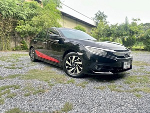 รถบ้าน รถมือสอง Honda Civic 1.8 i-VTEC รุ่น EL เกียร์ Auto ปี 2016 โดย หญิงรถบ้าน รถมือสองขอนแก่น ราคาถูก ผ่อนสบาย