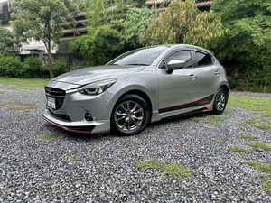 รถบ้าน รถมือสอง Mazda2 Hatchback 1.3 SkyActiv-G High Connect เกียร์ Auto ปี 2017 โดย หญิงรถบ้าน รถมือสองขอนแก่น ราคาถูก ผ่อนสบาย