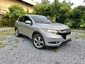 รถบ้าน รถมือสอง Honda HR-V 1.8 รุ่น E ปี 2015 โดย หญิงรถบ้าน รถมือสองขอนแก่น ราคาถูก ผ่อนสบาย