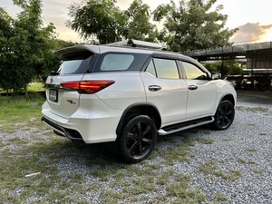 รถบ้าน รถมือสอง Toyota Fortuner 2.8 TRD Sportivo เกียร์ Auto ปี 2017 โดย หญิงรถบ้าน รถมือสองขอนแก่น ราคาถูก ผ่อนสบาย