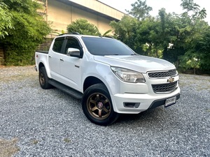 รถบ้าน รถมือสอง Chevrolet Colorado Crew Cab 2.5 LTZ Z71 เกียร์ A/T ปี 2015 โดย หญิงรถบ้าน รถมือสองขอนแก่น ราคาถูก ผ่อนสบาย