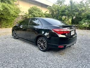 รถบ้าน รถมือสอง Toyota Corolla Altis 1.8 รุ่น S ESPORT เกียร์ Auto ปี 2016 โดย หญิงรถบ้าน รถมือสองขอนแก่น ราคาถูก ผ่อนสบาย
