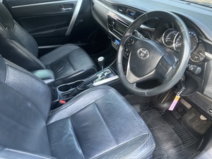 รถบ้าน รถมือสอง Toyota Corolla Altis 1.8 รุ่น S ESPORT เกียร์ Auto ปี 2016 โดย หญิงรถบ้าน รถมือสองขอนแก่น ราคาถูก ผ่อนสบาย