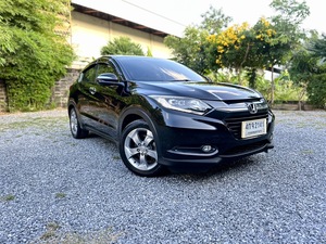 รถบ้าน รถมือสอง Honda HR-V 1.8 i-VTEC รุ่น S  ปี 2015 โดย หญิงรถบ้าน รถมือสองขอนแก่น ราคาถูก ผ่อนสบาย