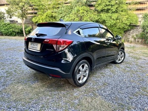 รถบ้าน รถมือสอง Honda HR-V 1.8 i-VTEC รุ่น S  ปี 2015 โดย หญิงรถบ้าน รถมือสองขอนแก่น ราคาถูก ผ่อนสบาย