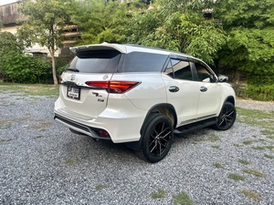 รถบ้าน รถมือสอง Toyota Fortuner 2.8 TRD Sportivo เกียร์ Auto 4WD ปี 2017 โดย หญิงรถบ้าน รถมือสองขอนแก่น ราคาถูก ผ่อนสบาย