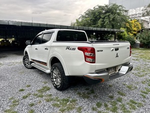 รถบ้าน รถมือสอง Mitsubishi Triton Plus Double Cab 2.4 GLS เกียร์ MT ปี 2017 โดย หญิงรถบ้าน รถมือสองขอนแก่น ราคาถูก ผ่อนสบาย