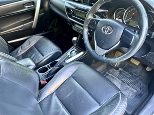 รถบ้าน รถมือสอง Toyota Corolla Altis 1.8 รุ่น S ESPORT เกียร์ Auto ปี 2014 โดย หญิงรถบ้าน รถมือสองขอนแก่น ราคาถูก ผ่อนสบาย