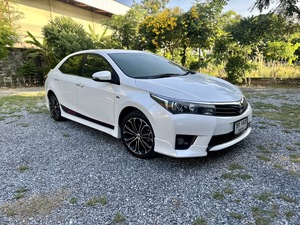 รถบ้าน รถมือสอง Toyota Corolla Altis 1.8 รุ่น S ESPORT เกียร์ Auto ปี 2014 โดย หญิงรถบ้าน รถมือสองขอนแก่น ราคาถูก ผ่อนสบาย
