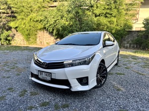รถบ้าน รถมือสอง Toyota Corolla Altis 1.8 รุ่น S ESPORT เกียร์ Auto ปี 2014 โดย หญิงรถบ้าน รถมือสองขอนแก่น ราคาถูก ผ่อนสบาย