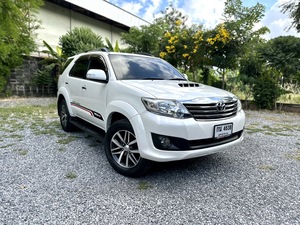 รถบ้าน รถมือสอง Toyota Fortuner 3.0 DDi VN Turbo รุ่น V เกียร์ Auto ปี 2013 โดย หญิงรถบ้าน รถมือสองขอนแก่น ราคาถูก ผ่อนสบาย