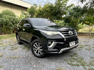 รถบ้าน รถมือสอง Toyota Fortuner 2.4 รุ่น V เกียร์ Auto  ปี 2017 โดย หญิงรถบ้าน รถมือสองขอนแก่น ราคาถูก ผ่อนสบาย