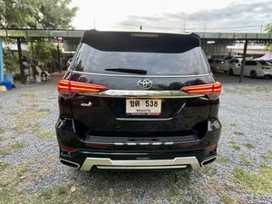 รถบ้าน รถมือสอง Toyota Fortuner 2.4 รุ่น V เกียร์ Auto  ปี 2017 โดย หญิงรถบ้าน รถมือสองขอนแก่น ราคาถูก ผ่อนสบาย