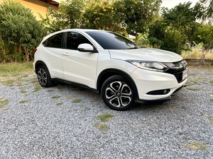 รถบ้าน รถมือสอง Honda HR-V 1.8 รุ่น E Limited ปี 2016 โดย หญิงรถบ้าน รถมือสองขอนแก่น ราคาถูก ผ่อนสบาย