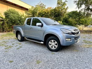 รถบ้าน รถมือสอง ISUZU D-MAX Hi-lander Space Cab 2.5 Z Ddi เกียร์ Auto ปี 2014 โดย หญิงรถบ้าน รถมือสองขอนแก่น ราคาถูก ผ่อนสบาย