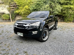 รถบ้าน รถมือสอง SUZU D-MAX Hi-lander Space Cab 2.5 Z Ddi ปี 2014 เกียร์ MT โดย หญิงรถบ้าน รถมือสองขอนแก่น ราคาถูก ผ่อนสบาย