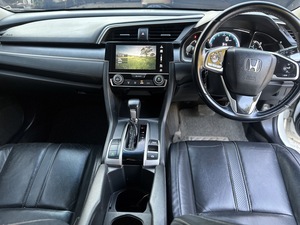 รถบ้าน รถมือสอง Honda Civic 1.8 i-VTEC รุ่น EL เกียร์ Auto ปี 2016 โดย หญิงรถบ้าน รถมือสองขอนแก่น ราคาถูก ผ่อนสบาย