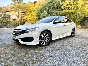 รถบ้าน รถมือสอง Honda Civic 1.8 i-VTEC รุ่น EL เกียร์ Auto ปี 2016 โดย หญิงรถบ้าน รถมือสองขอนแก่น ราคาถูก ผ่อนสบาย