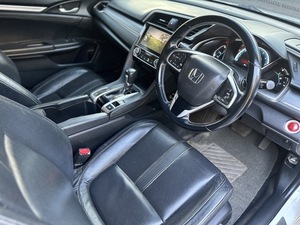 รถบ้าน รถมือสอง Honda Civic 1.8 i-VTEC รุ่น EL เกียร์ Auto ปี 2016 โดย หญิงรถบ้าน รถมือสองขอนแก่น ราคาถูก ผ่อนสบาย