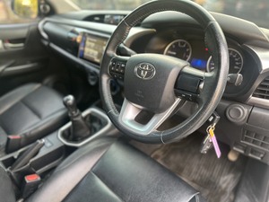 รถบ้าน รถมือสอง Toyota Hilux Revo Prerunner Double Cab 2.4 รุ่น E Plus เกียร์ M/T ปี 2018 โดย หญิงรถบ้าน รถมือสองขอนแก่น ราคาถูก ผ่อนสบาย
