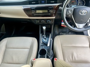รถบ้าน รถมือสอง Toyota Corolla Altis 1.6 รุ่น G เกียร์ Auto ปี 2015 โดย หญิงรถบ้าน รถมือสองขอนแก่น ราคาถูก ผ่อนสบาย