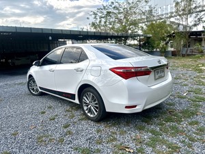 รถบ้าน รถมือสอง Toyota Corolla Altis 1.6 รุ่น G เกียร์ Auto ปี 2015 โดย หญิงรถบ้าน รถมือสองขอนแก่น ราคาถูก ผ่อนสบาย