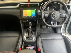 รถบ้าน รถมือสอง MG ZS 1.5 รุ่น X เกียร์ Auto ปี 2022  โดย หญิงรถบ้าน รถมือสองขอนแก่น ราคาถูก ผ่อนสบาย