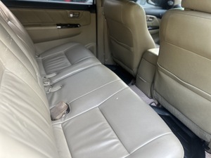 รถบ้าน รถมือสอง Toyota Fortuner 3.0 V เกียร์ Auto 2WD ปี 2010 โดย หญิงรถบ้าน รถมือสองขอนแก่น ราคาถูก ผ่อนสบาย