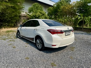 รถบ้าน รถมือสอง Toyota Corolla Altis 1.8 รุ่น G เกียร์ Auto ปี 2014 โดย หญิงรถบ้าน รถมือสองขอนแก่น ราคาถูก ผ่อนสบาย