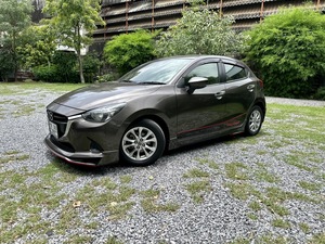รถบ้าน รถมือสอง Mazda2 Hatchback 1.3 SkyActiv-G High Connect เกียร์ Auto ปี 2017 โดย หญิงรถบ้าน รถมือสองขอนแก่น ราคาถูก ผ่อนสบาย