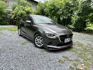 รถบ้าน รถมือสอง Mazda2 Hatchback 1.3 SkyActiv-G High Connect เกียร์ Auto ปี 2017 โดย หญิงรถบ้าน รถมือสองขอนแก่น ราคาถูก ผ่อนสบาย