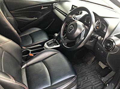 รถบ้าน รถมือสอง Mazda 2 1.3 Skyactiv-G เกียร์ ​Auto ปี 2559 โดย หญิงรถบ้าน รถมือสองขอนแก่น ราคาถูก ผ่อนสบาย
