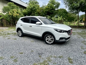 รถบ้าน รถมือสอง MG ZS 1.5 I-Smart รุ่น D เกียร์ Auto ปี 2018 โดย หญิงรถบ้าน รถมือสองขอนแก่น ราคาถูก ผ่อนสบาย