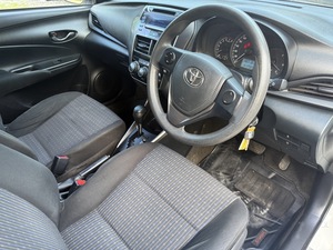 รถบ้าน รถมือสอง Toyota Yaris Ativ 1.2 รุ่น Mid เกียร์ Auto ปี 2020 โดย หญิงรถบ้าน รถมือสองขอนแก่น ราคาถูก ผ่อนสบาย