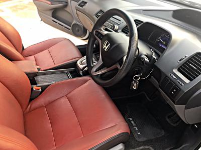 รถบ้าน รถมือสอง Honda Civic 1.8 i-VTEC เกียร์ Auto ปี 2010  โดย หญิงรถบ้าน รถมือสองขอนแก่น ราคาถูก ผ่อนสบาย