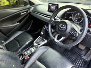 รถบ้าน รถมือสอง Mazda2 Hatchback 1.3 SkyActiv-G High Plus เกียร์ Auto ปี 2018 โดย หญิงรถบ้าน รถมือสองขอนแก่น ราคาถูก ผ่อนสบาย