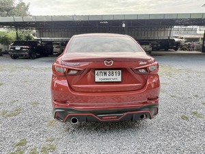 รถบ้าน รถมือสอง Mazda2 Sedan 1.3 SkyActiv-G High Connect เกียร์ Auto ปี 2015 โดย หญิงรถบ้าน รถมือสองขอนแก่น ราคาถูก ผ่อนสบาย