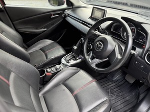 รถบ้าน รถมือสอง Mazda2 Sedan 1.3 SkyActiv-G High Connect เกียร์ Auto ปี 2015 โดย หญิงรถบ้าน รถมือสองขอนแก่น ราคาถูก ผ่อนสบาย