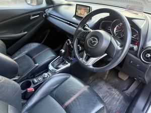 รถบ้าน รถมือสอง Mazda2 Sedan 1.3 SkyActiv-G High Connect เกียร์ Auto ปี 2016 โดย หญิงรถบ้าน รถมือสองขอนแก่น ราคาถูก ผ่อนสบาย