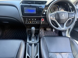 รถบ้าน รถมือสอง Honda City 1.5 i-VTEC รุ่น V Plus เกียร์ Auto ปี 2018 โดย หญิงรถบ้าน รถมือสองขอนแก่น ราคาถูก ผ่อนสบาย