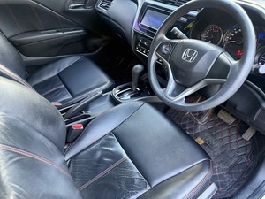 รถบ้าน รถมือสอง Honda City 1.5 i-VTEC รุ่น V Plus เกียร์ Auto ปี 2018 โดย หญิงรถบ้าน รถมือสองขอนแก่น ราคาถูก ผ่อนสบาย