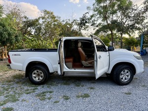 รถบ้าน รถมือสอง Toyota Hilux Vigo Champ Prerunner Smart Cab 2.5 E เกียร์ MT ปี 2014 โดย หญิงรถบ้าน รถมือสองขอนแก่น ราคาถูก ผ่อนสบาย