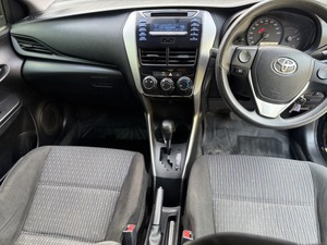 รถบ้าน รถมือสอง Toyota Yaris Ativ 1.2 E เกียร์ Auto ปี 2020 โดย หญิงรถบ้าน รถมือสองขอนแก่น ราคาถูก ผ่อนสบาย