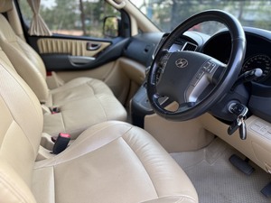 รถบ้าน รถมือสอง Hyundai H-1 2.5 Deluxe Van เกียร์ Auto ปี 2018  โดย หญิงรถบ้าน รถมือสองขอนแก่น ราคาถูก ผ่อนสบาย