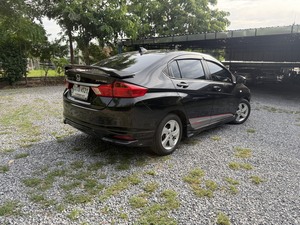 รถบ้าน รถมือสอง Honda City 1.5 i-VTEC รุ่น S เกียร์ Auto ปี 2014  โดย หญิงรถบ้าน รถมือสองขอนแก่น ราคาถูก ผ่อนสบาย