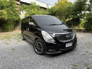 รถบ้าน รถมือสอง Hyundai H-1 2.5 Deluxe Van เกียร์ Auto ปี 2018  โดย หญิงรถบ้าน รถมือสองขอนแก่น ราคาถูก ผ่อนสบาย